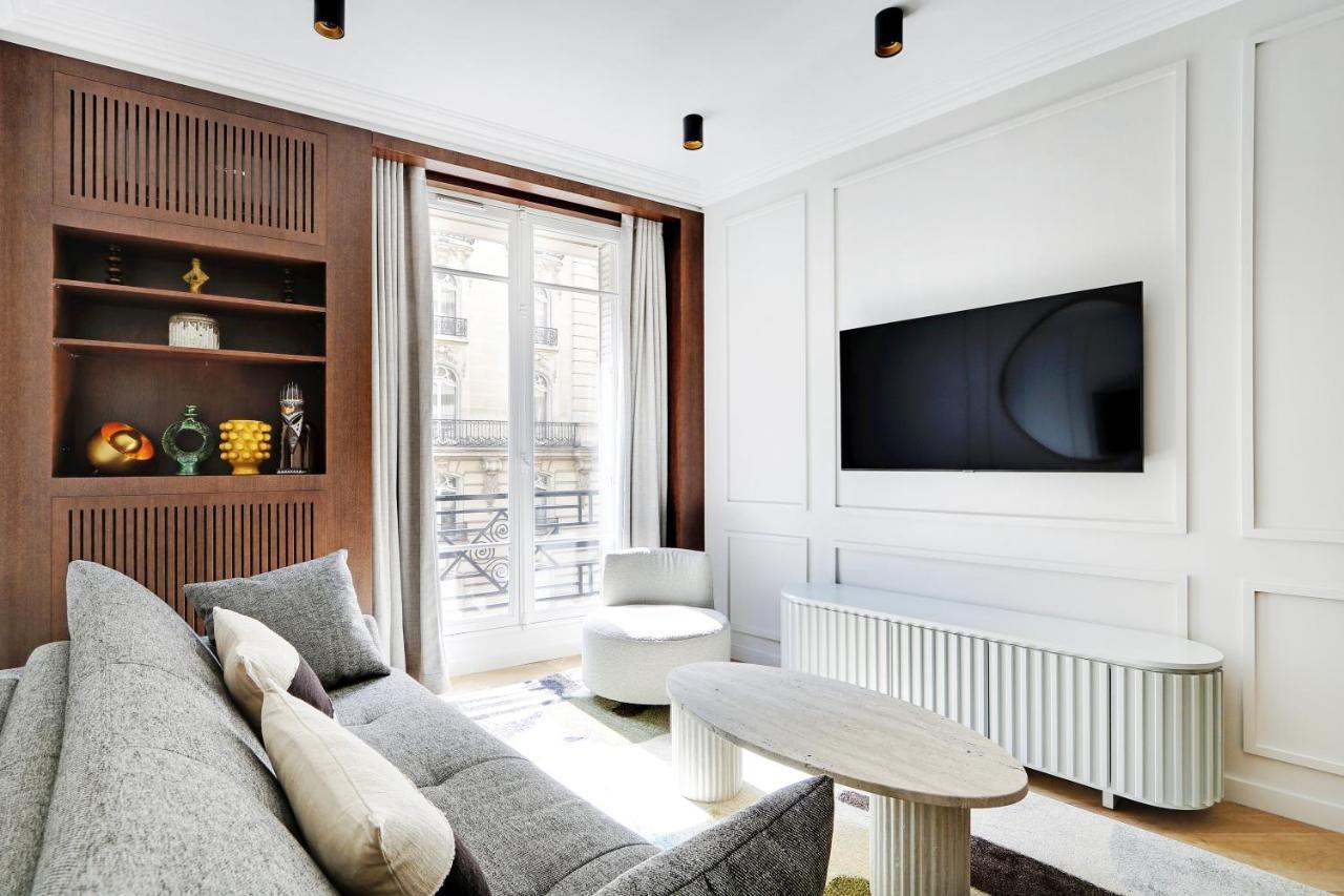 Pick A Flat'S Apartment In Triangle D'Or - Pierre 1Er De Serbie Paris Exterior photo